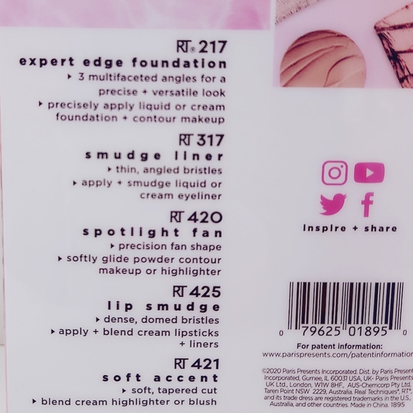 Real Techniques Artist Essentials Kit - Picture 8 of 9